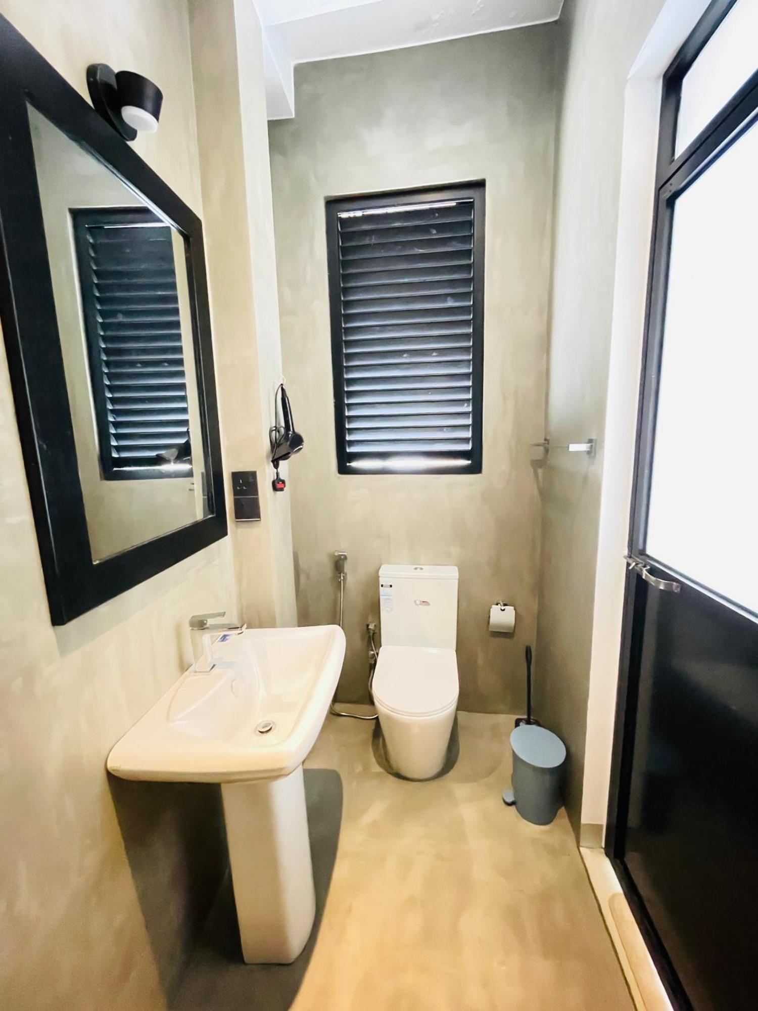 Thara Inn Villa 디크웰라 외부 사진