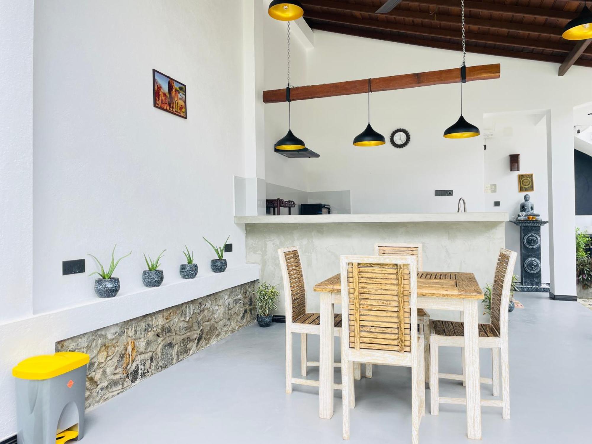 Thara Inn Villa 디크웰라 외부 사진