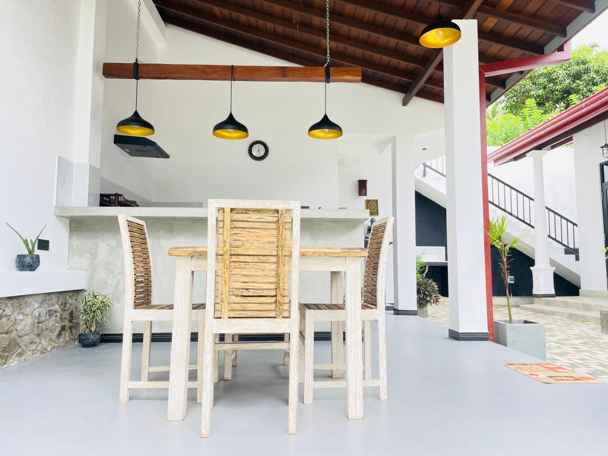 Thara Inn Villa 디크웰라 외부 사진